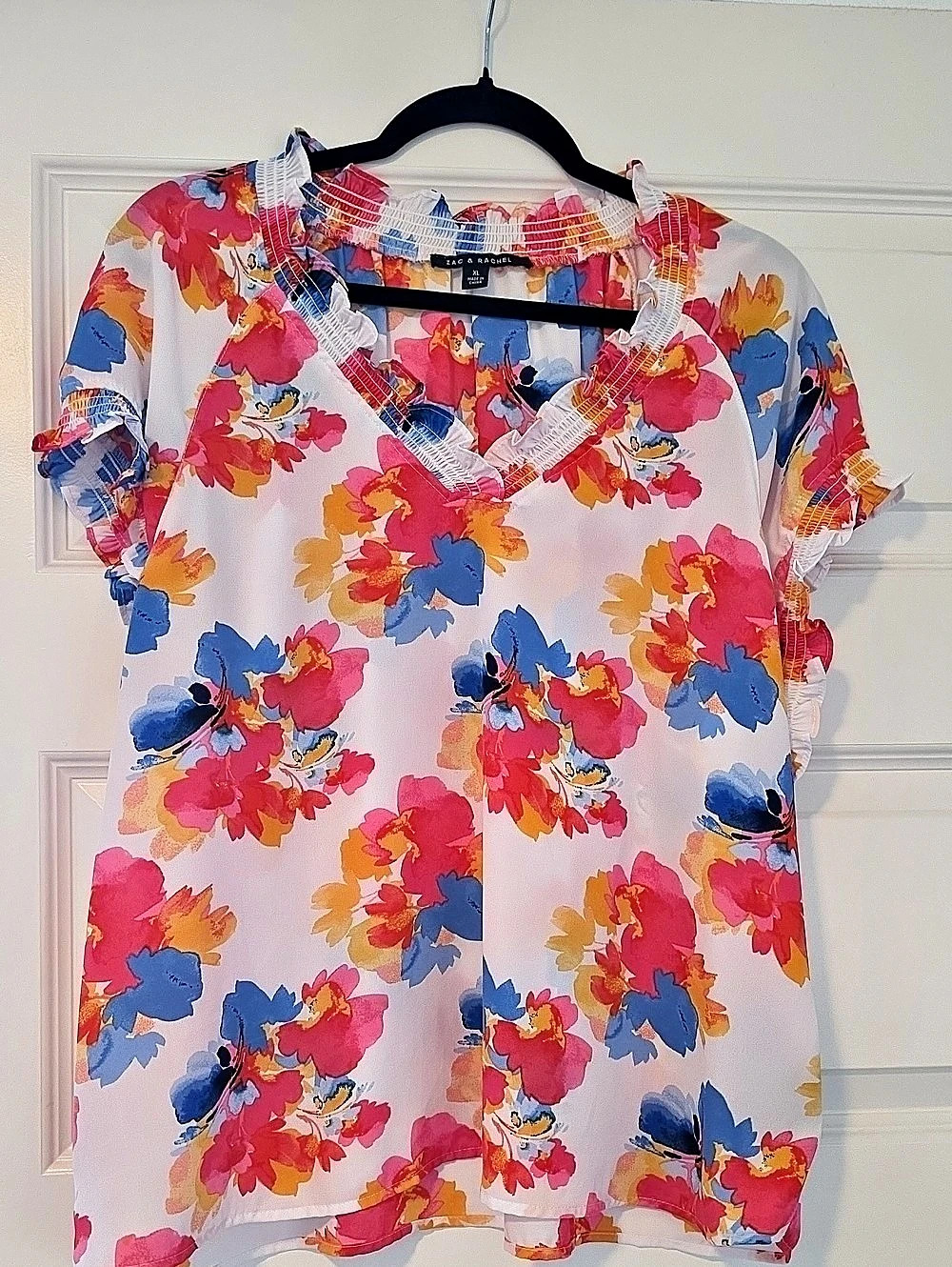 Zac & Rachel Gorgeous Floral Blouse in White & Pink Size XL Like New